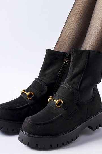 Stivaletti neri con fibbia... 2