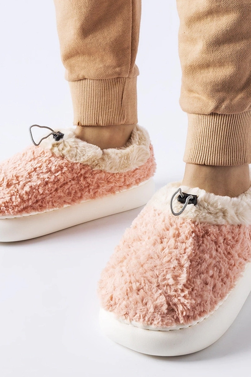 Pantofole calde rosa con tallone... Pantofole calde rosa con tallone...