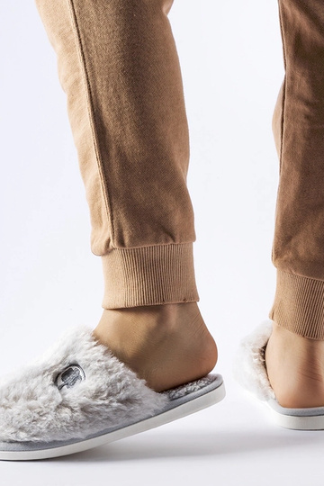 Pantofole calde grigie con... 2