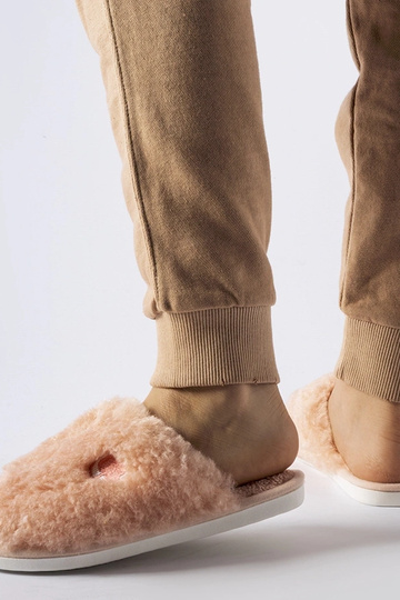 Pantofole calde rosa con patch Alessio 2