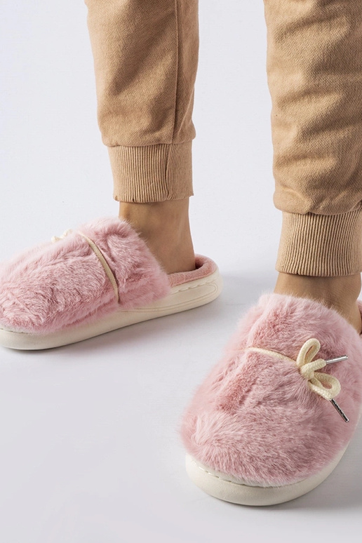 Pantofole rosa con cordino decorativo...