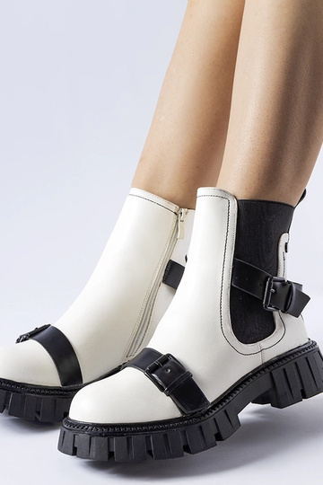 Stivaletti bianchi con...