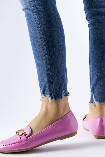 Mocassini rosa decorati con... 2