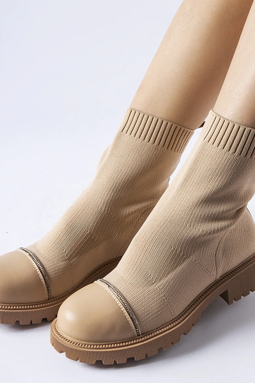 Stivaletti marroni a calza con...