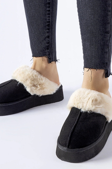 Pantofole nere con pelliccia leggera Andonno 2