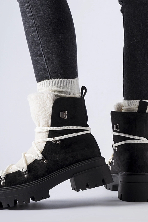 Lavoratori neri con lingua decorativa...