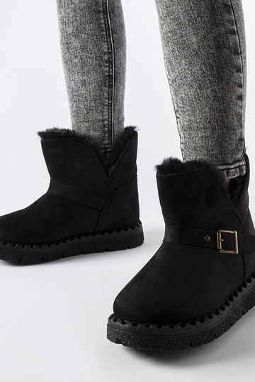 Stivali da neve isolati...