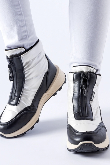 Stivali da neve isolati... 2