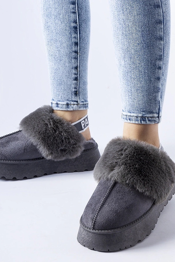 Pantofole isolanti grigie con elastico e pelliccia Sangro 2
