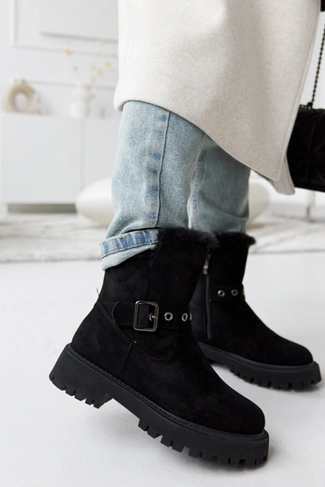 Stivali isolati in suede...