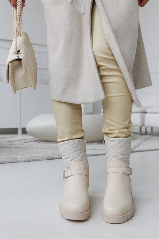Stivaletti beige con trapuntatura...