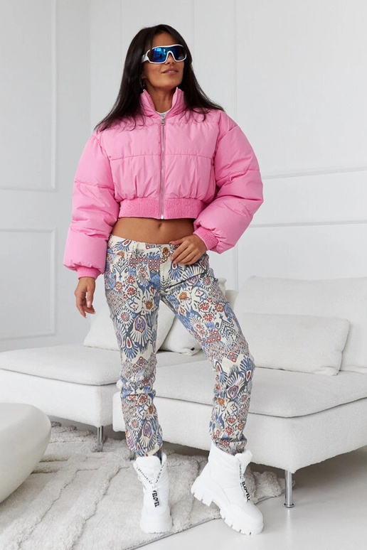 Stivali da neve bianchi isolati con...