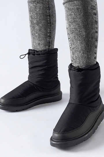 Stivali invernali neri...