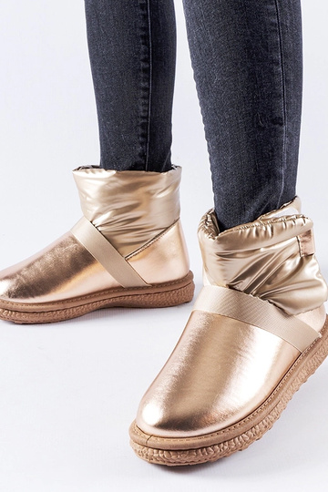 Stivali da neve corti... 2