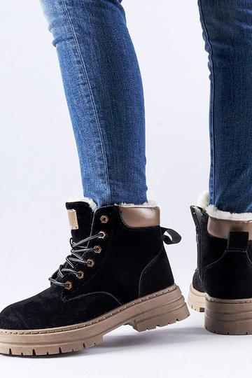 Worker neri con isolamento...