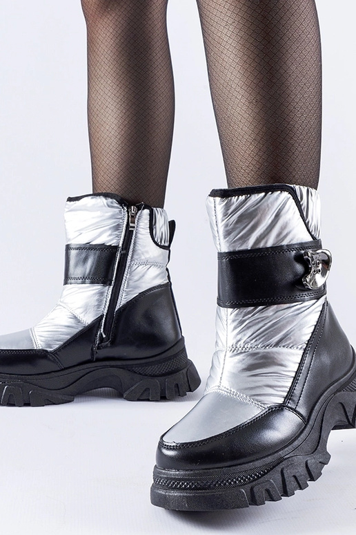 Stivali da neve Carta isolati neri e... Stivali da neve Carta isolati neri e...