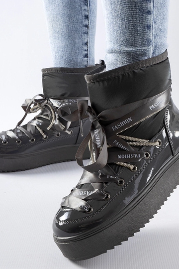 Stivali da neve verniciati... 2