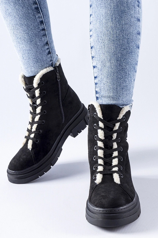 Stivali isolati in camoscio sintetico...