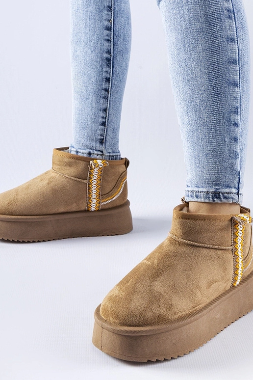 Stivali da neve con platforma Scavi...