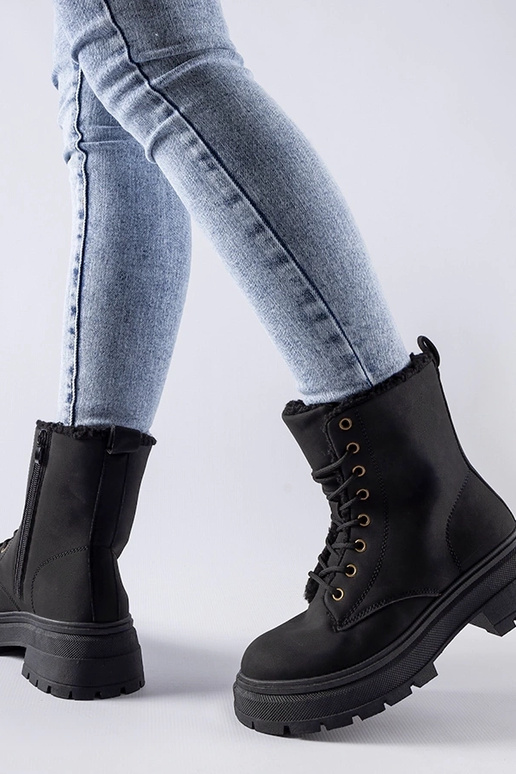 Scarponcini imbottiti Tadasuni neri