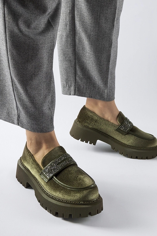 Mocassini verdi decorati con zirconi...