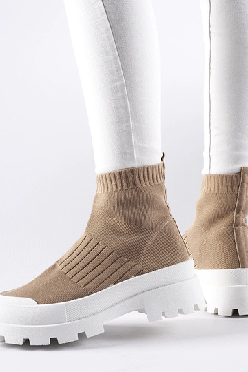 Sneakers Varden marroni con tomaia elastica