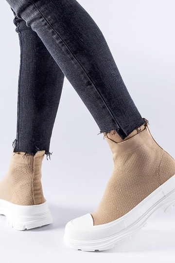 Sneakers marroni con tomaia... 2