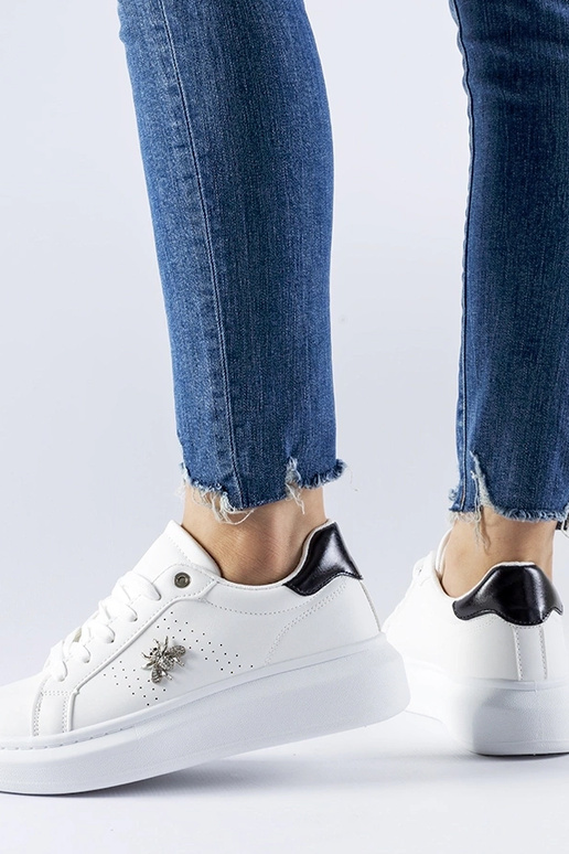 Sneakers bianche con applicazione di...