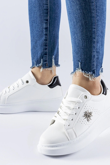 Sneakers bianche con applicazione di zirconio Fairfax 2