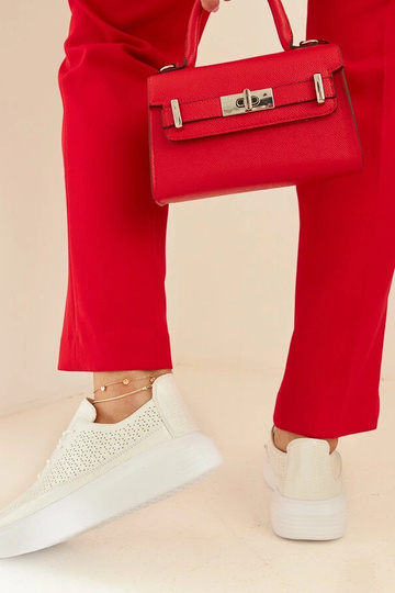 Sneakers da donna argento con plateau, allacciate, traforate Lori 2
