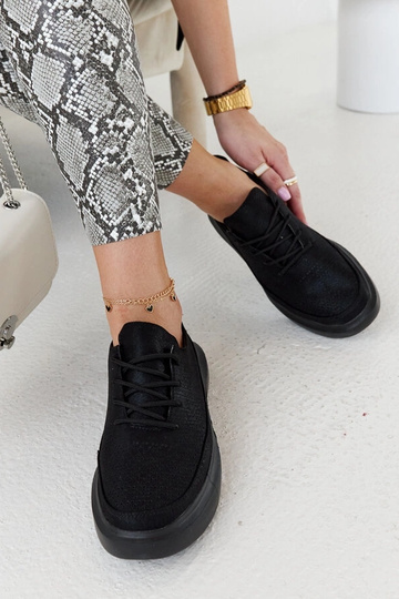 Sneakers nere da donna con plateau, allacciate, traforate, Lori