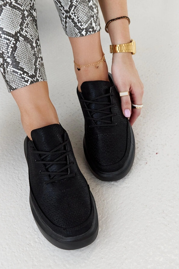 Sneakers nere da donna con plateau, allacciate, traforate, Lori 2
