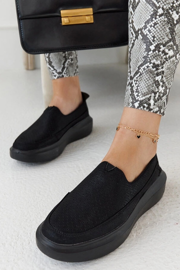 Scarpe da donna nere traforate, slip-on, con suola spessa, Marcie