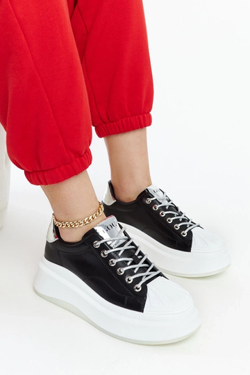Sneakers nere con piattaforma GOE NN2N4034