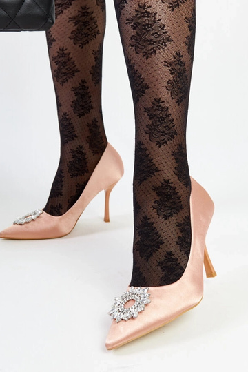 Decolleté beige satinate con zirconi Clemente