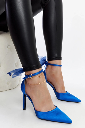 Scarpe col tacco blu con fiocco Ilaysa
