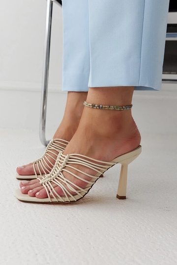 Mules con tacco alto Borna beige chiaro 2