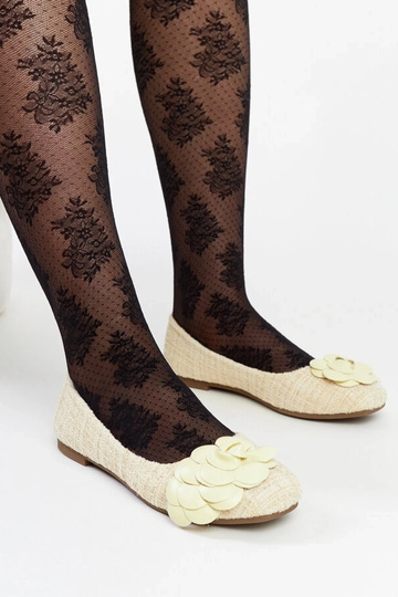 Ballerine gialle con fiore decorativo Mateja