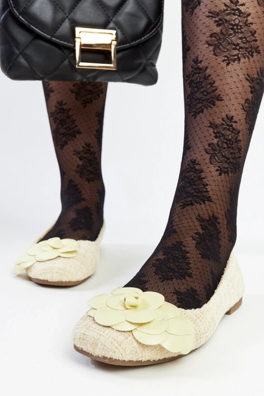 Ballerine gialle con fiore decorativo...