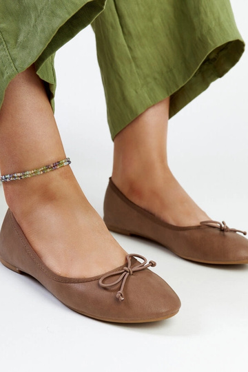 Ballerine in ecopelle marrone Pavla