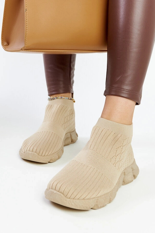 Sneakers sportive leggere beige Vaclava