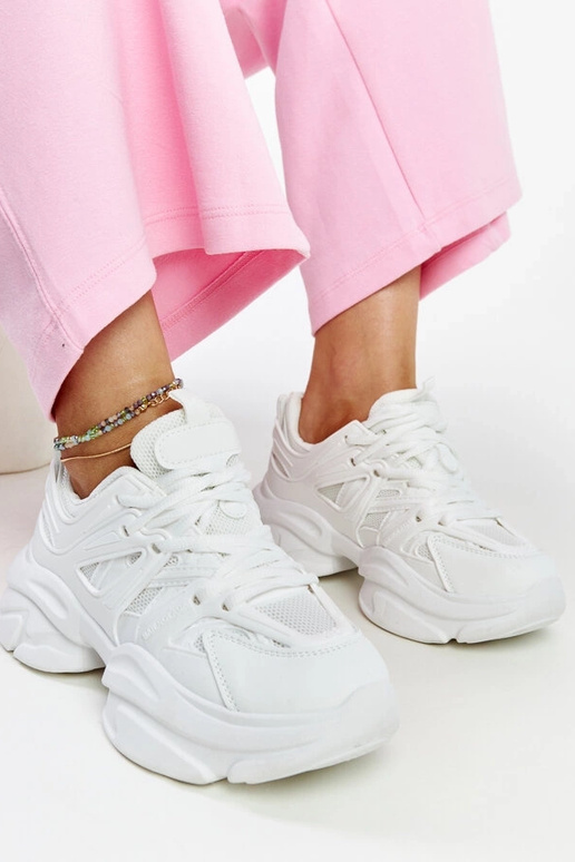 Sneakers sportive bianche Feaven