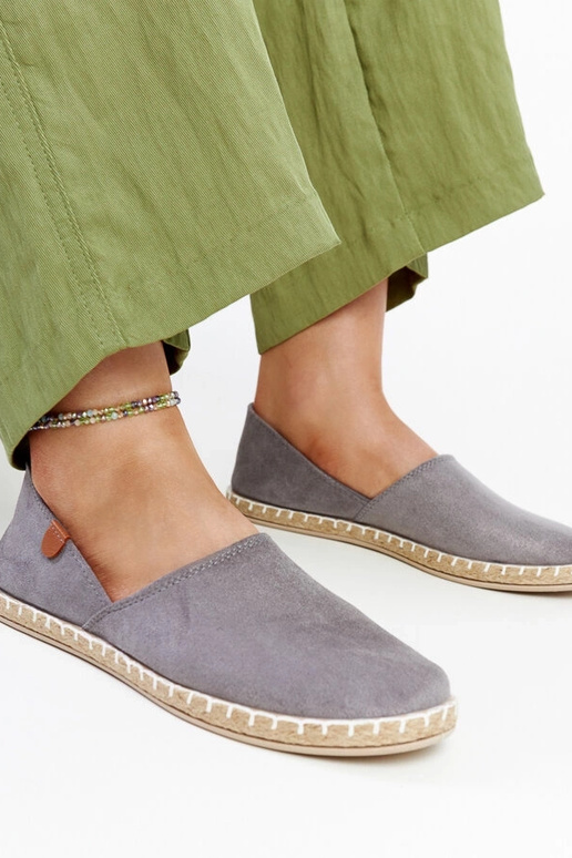 Sneakers grigie Gimja