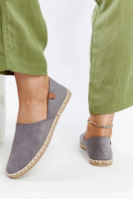 Sneakers grigie Gimja