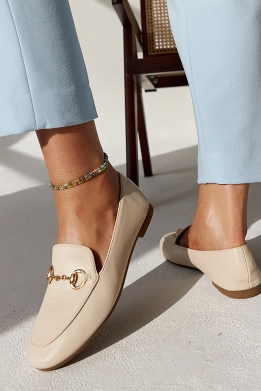 Mocassini beige con fibbia Erminia