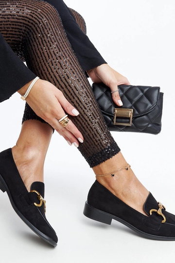 Mocassini neri con fibbia... 2