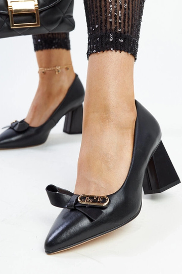 Décolleté in pelle neri con...