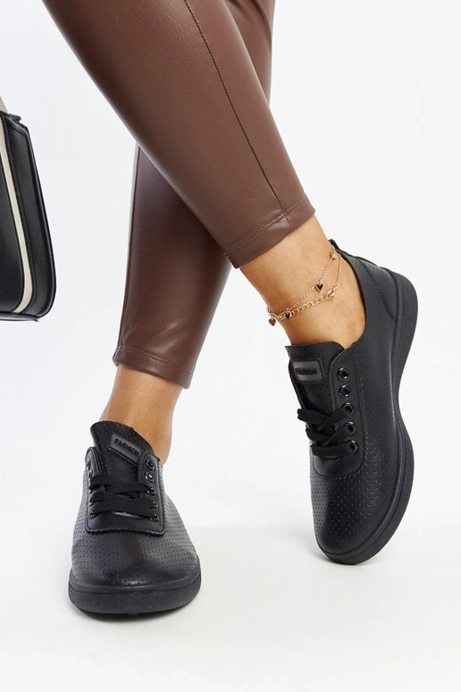 Sneakers in ecopelle nera Yusra