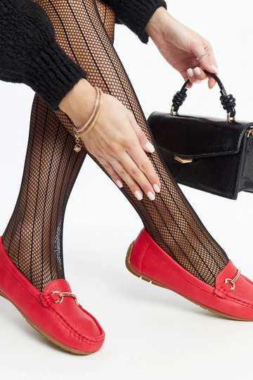 Mocassini rossi con fibbia...