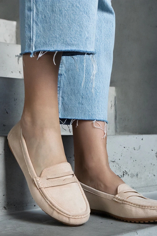 Mocassini color sabbia in scamosciato...